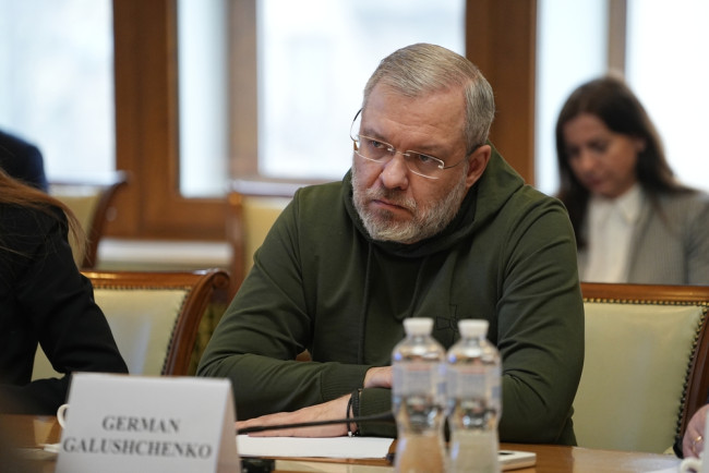 Ex-ministro da energia da Ucrânia detido enquanto tentava deixar o país