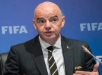 Infantino: "O Ir&atilde; tem que vir &agrave; Copa do Mundo", diz a FIFA que acredita em "construir pontes"
