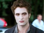 Robert Pattinson reflete sobre Twilight 20 anos depois