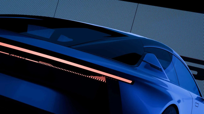 Jensen nomeia oficialmente seu carro de retorno como 